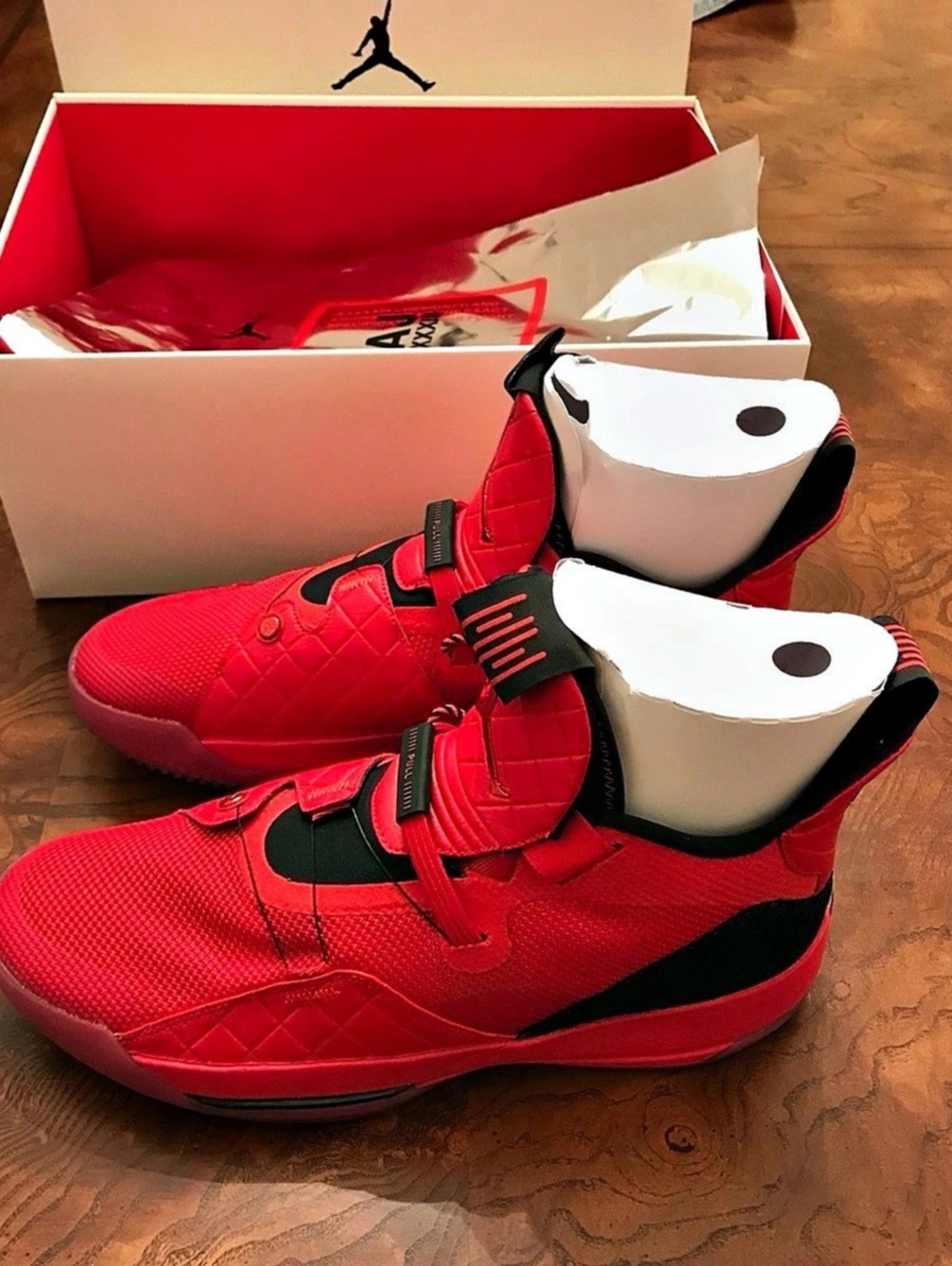 Air Jordan 33 University Red Men’s 11.5 New OG Box